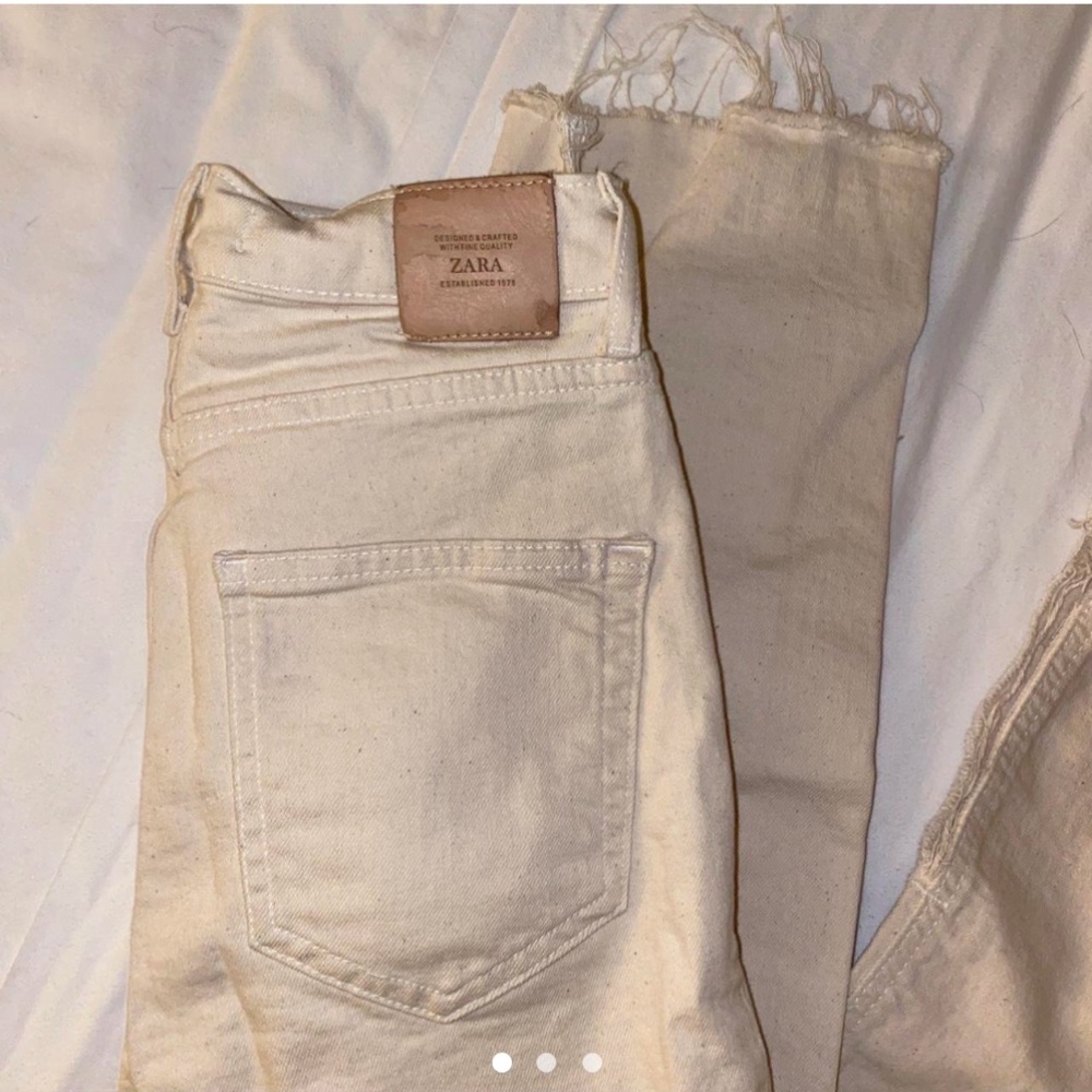 ZARA SPLIT HEM HIGH WAISTED JEANS